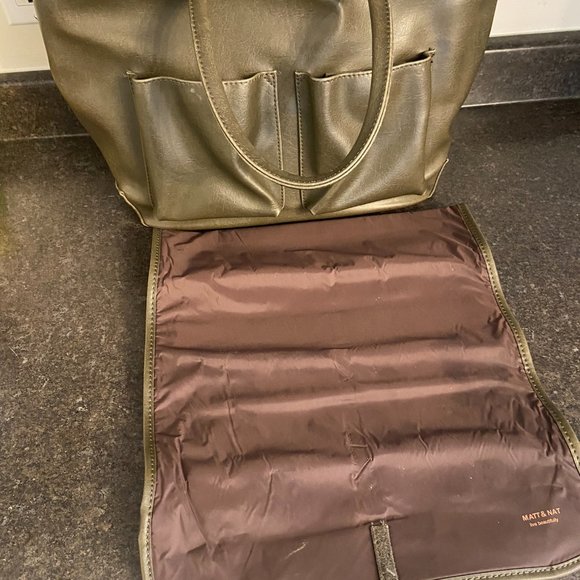 Matt + Nat Raylanmed Vegan Diaper Bag - Picture 11 of 13